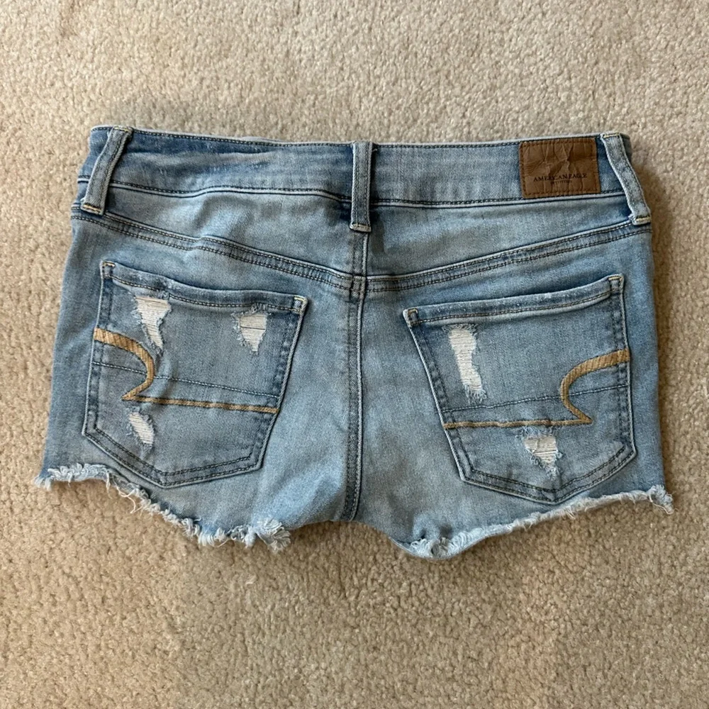 American Eagle outfitters distressed, jean shorts - Picture 8 of 8